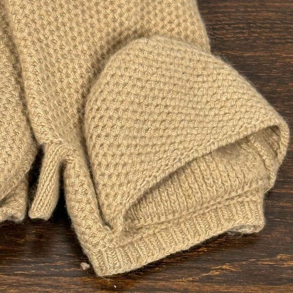 Cammiello Chiaro Light Camel Color Women’s hat and mitt set 100% cashmere faux f main image 9